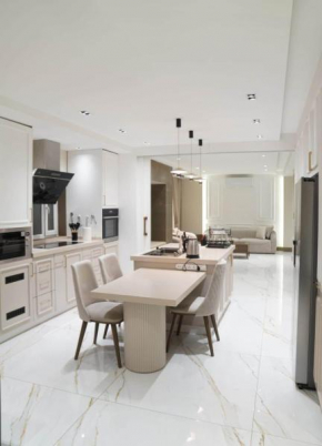 Halimah 3BR Luxury Apt-Der Ghbar